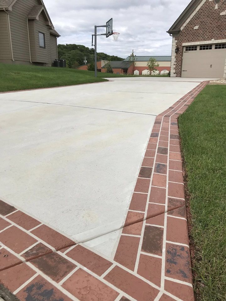 Concrete Driveways Kansas City, KS Coatings & Overlays