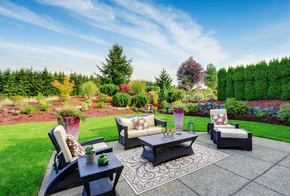 concrete patio with a perfect landscaping
