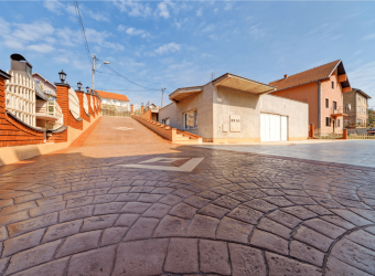 stamped concrete driveway