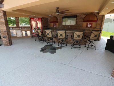 concrete outdoor dining area